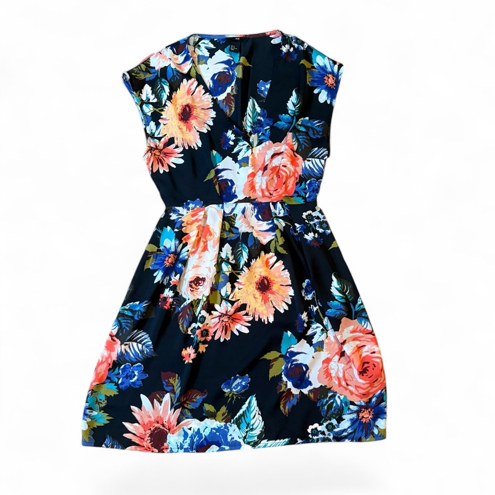 Women’s Navy Floral Fit & Flare Dress H&M silky